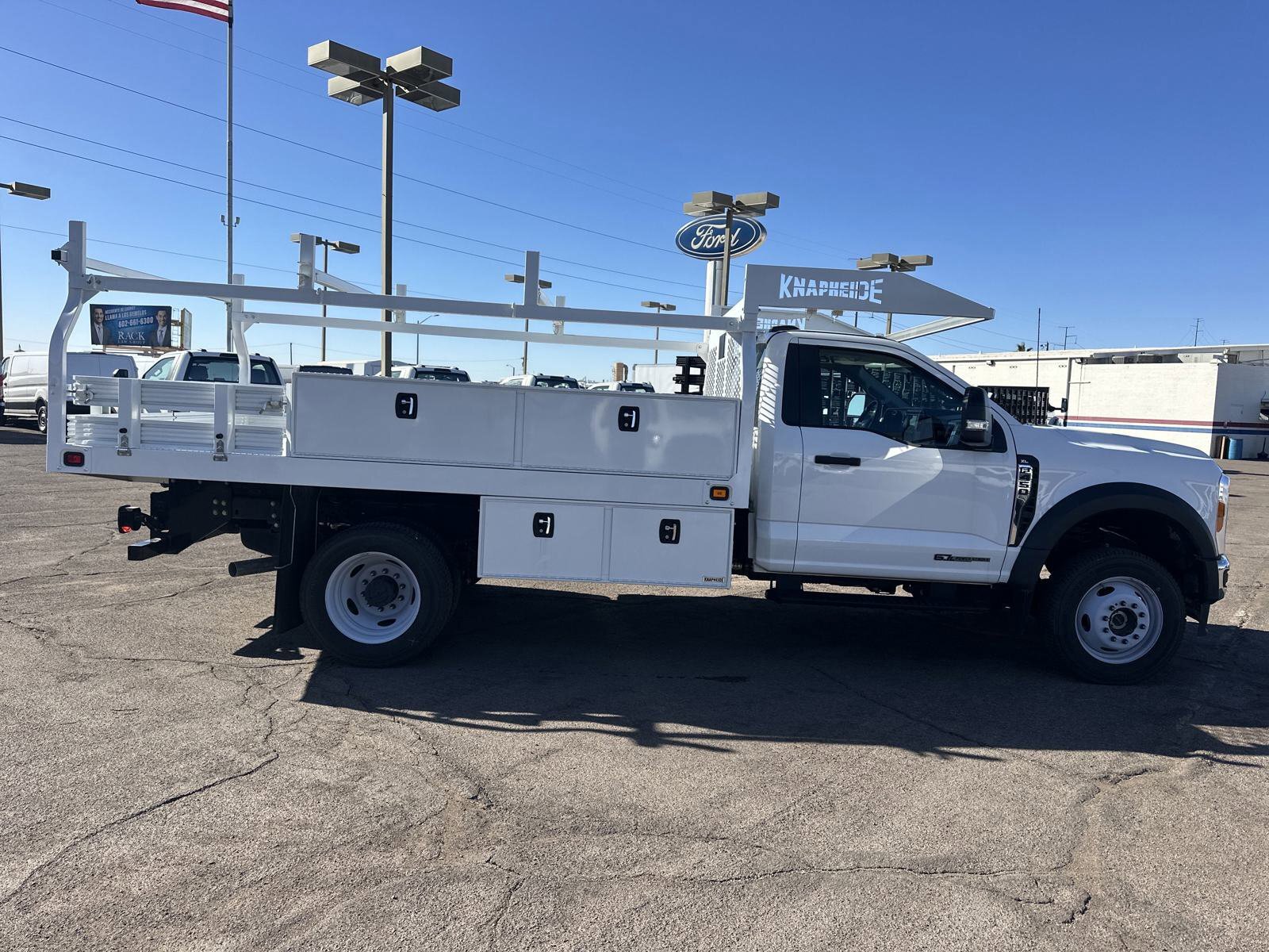 2023 Ford F-450 XL photo 2