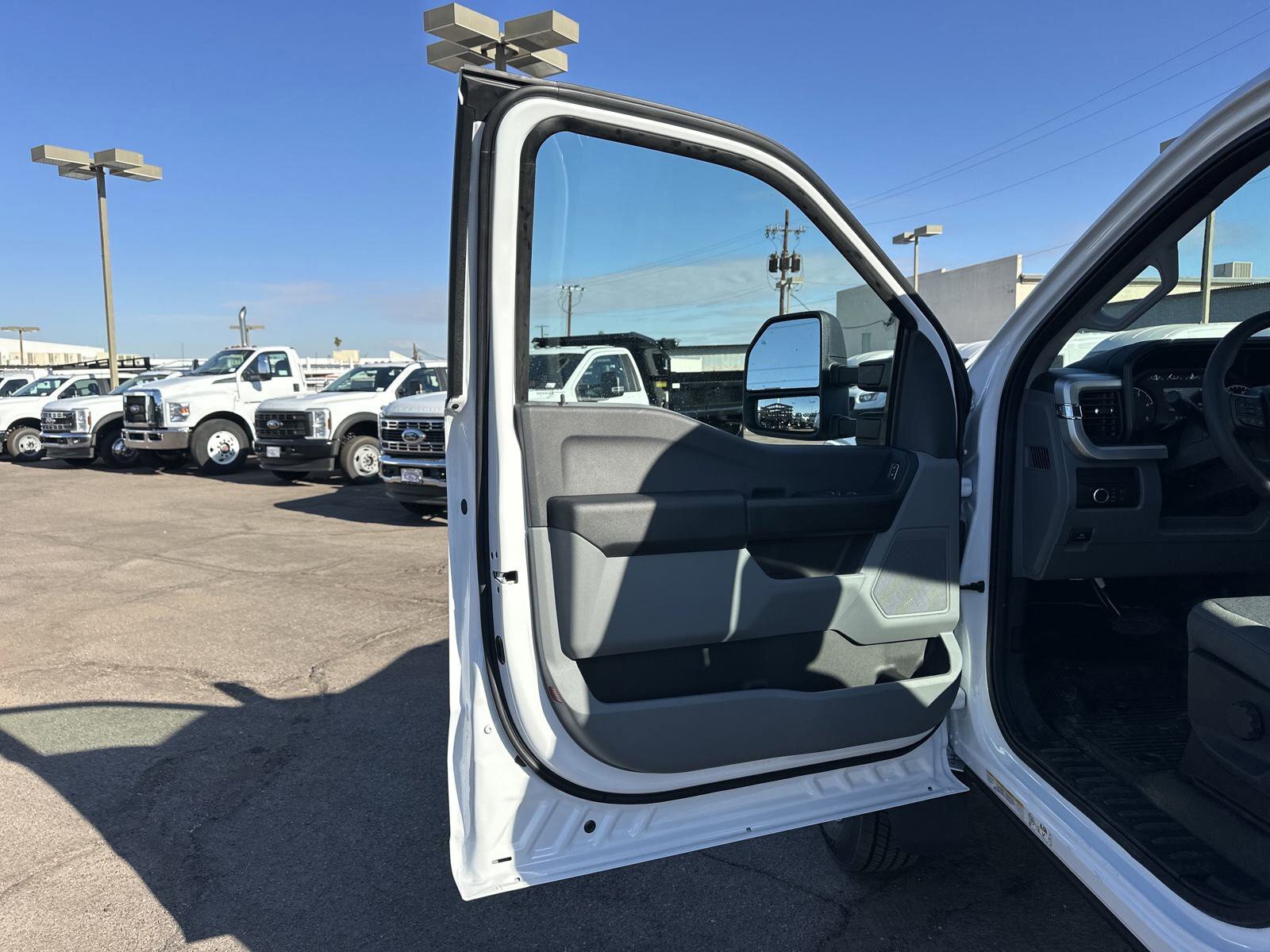 2024 Ford F-450 XL photo 23