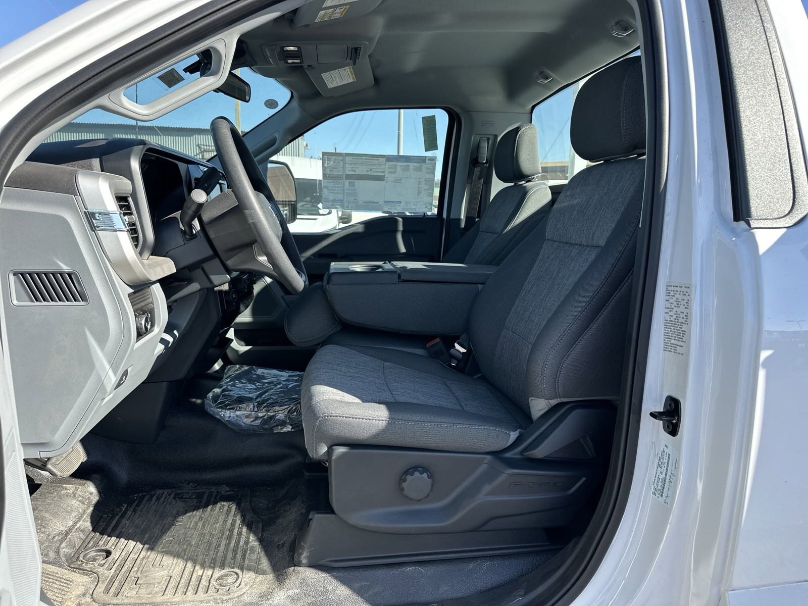 2024 Ford F-350 XL photo 35