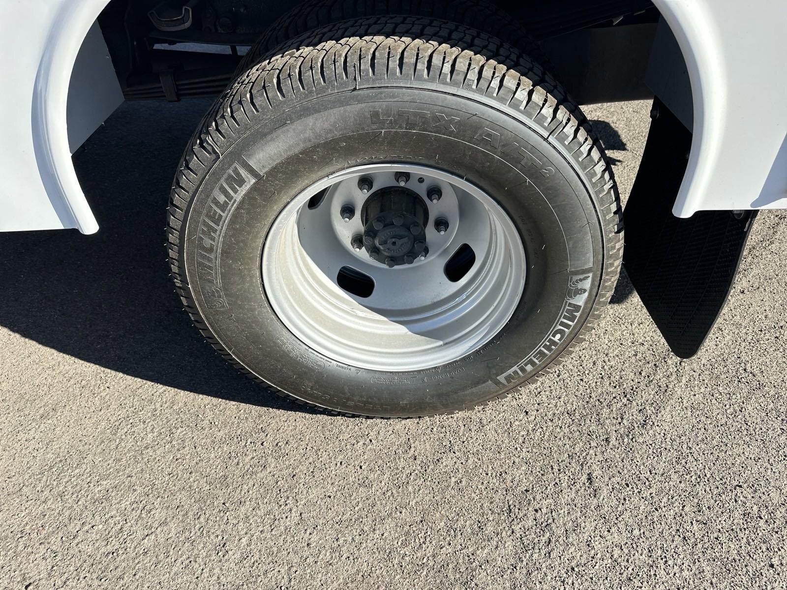 2024 Ford F-350 XL photo 40