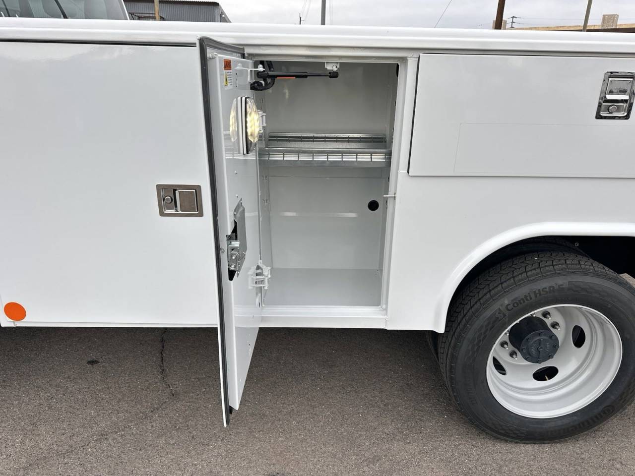 2024 Ford F-550 Super Duty Chassis Cab XL - Photo 12