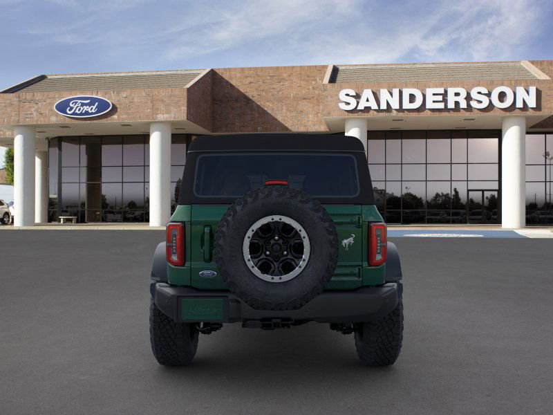 2024 Ford Bronco Outer Banks photo 5