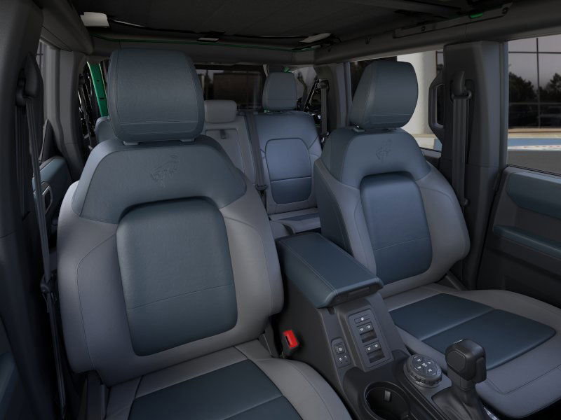2024 Ford Bronco Outer Banks photo 10