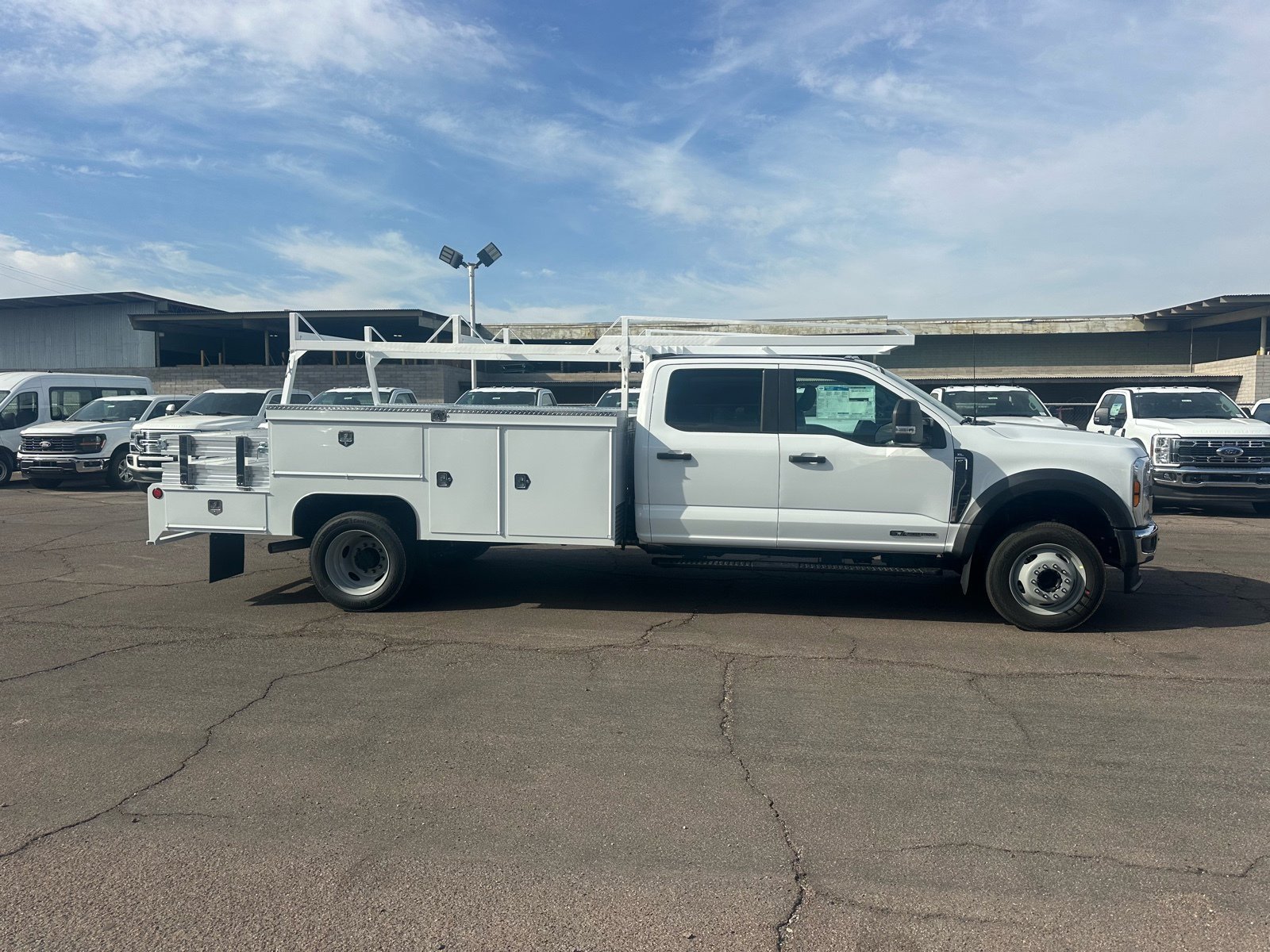 2025 Ford F-550 XL photo 2