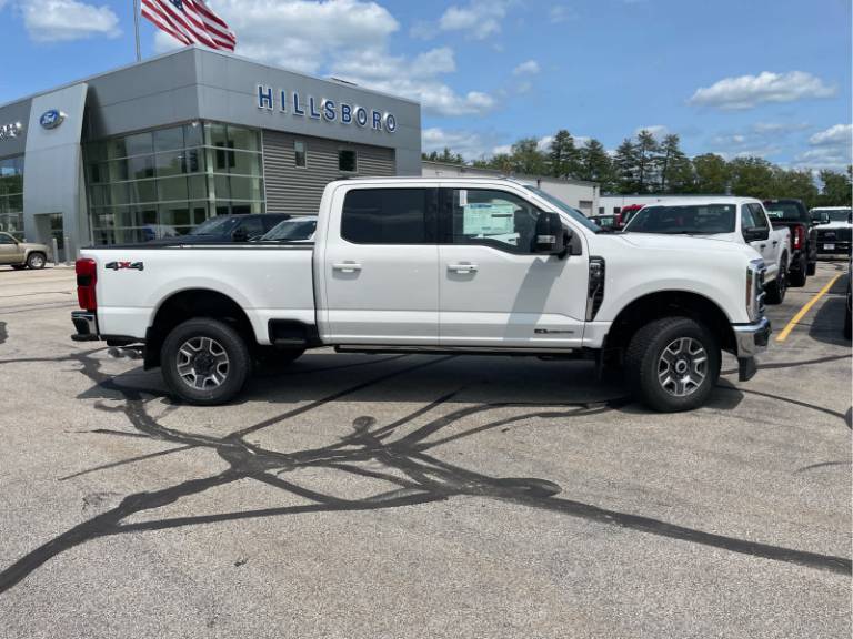 2025 Ford Super Duty F-350 SRW LARIAT