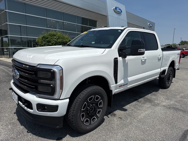 2025 Ford F-350 photo 24