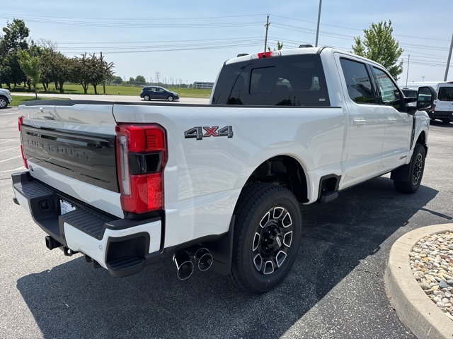 2025 Ford F-350 photo 3