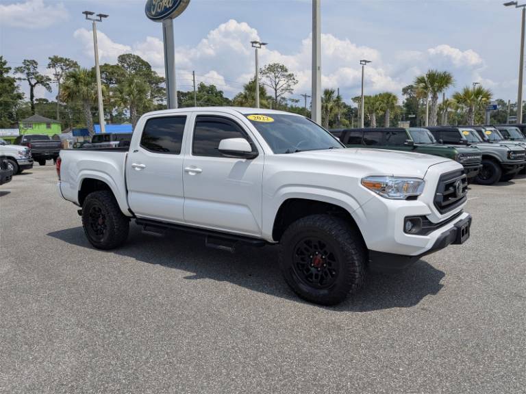 2022 Toyota Tacoma SR