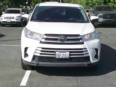 2018 Toyota Highlander LE
