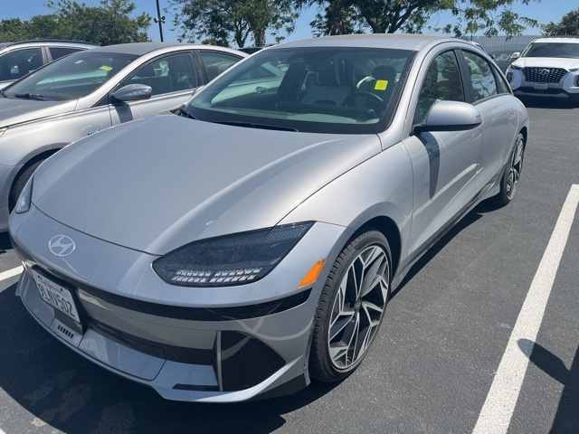 2024 Hyundai Ioniq 6 SEL