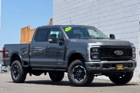 2025 Ford F-250SD LARIAT