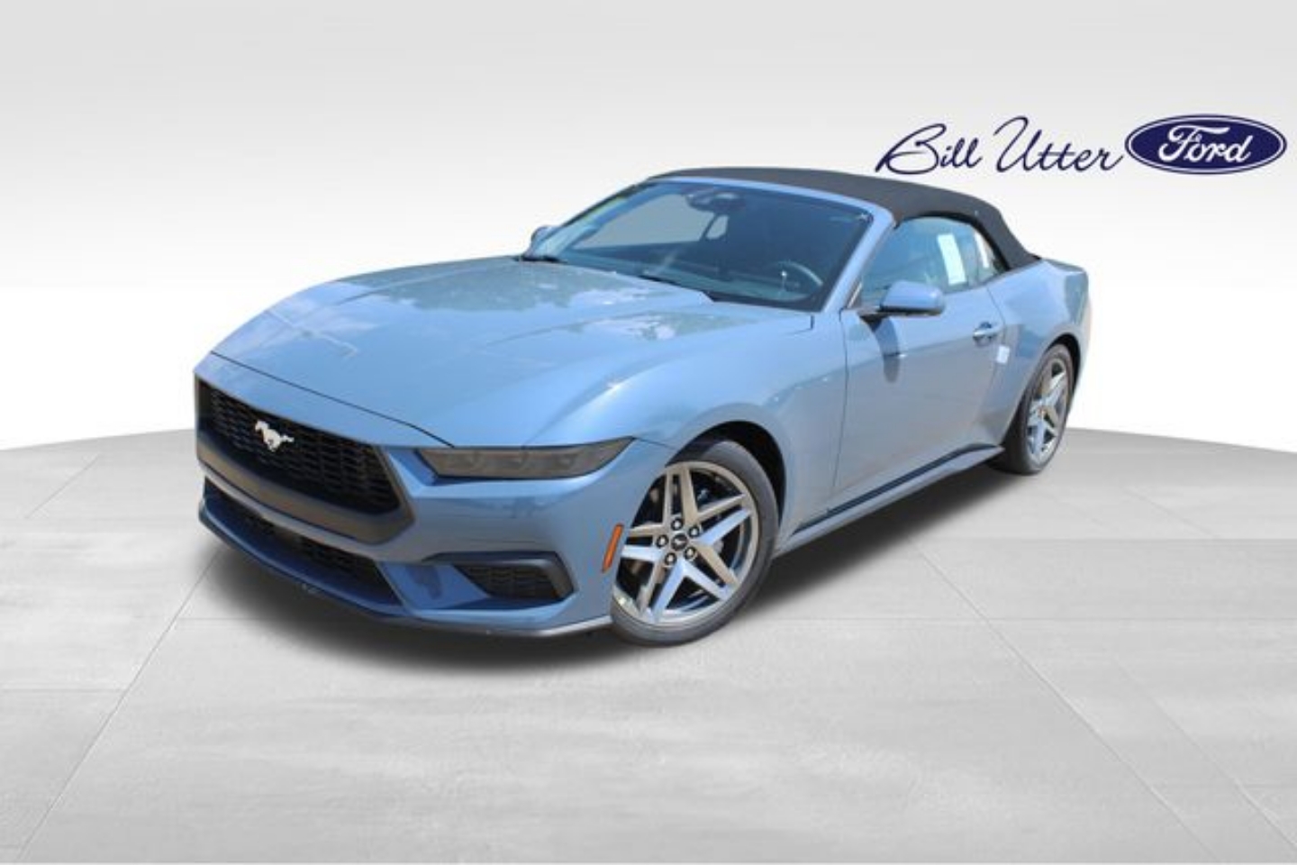 2025 Ford Mustang EcoBoost's photo