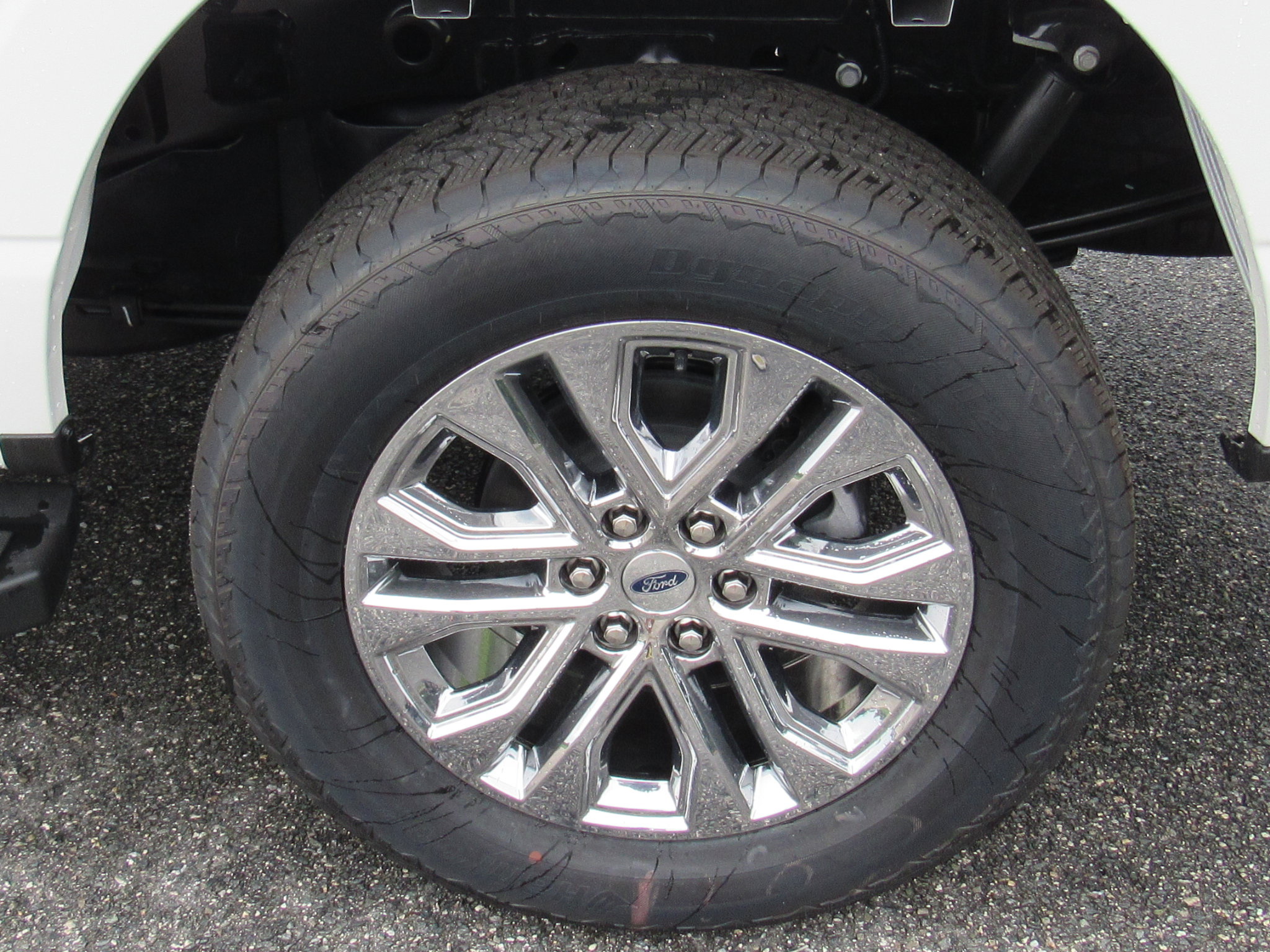 2025 Ford F-150 Lariat photo 8