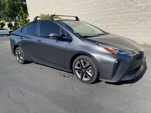 2019 Toyota Prius XLE