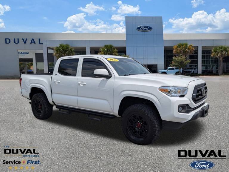 2022 Toyota Tacoma SR