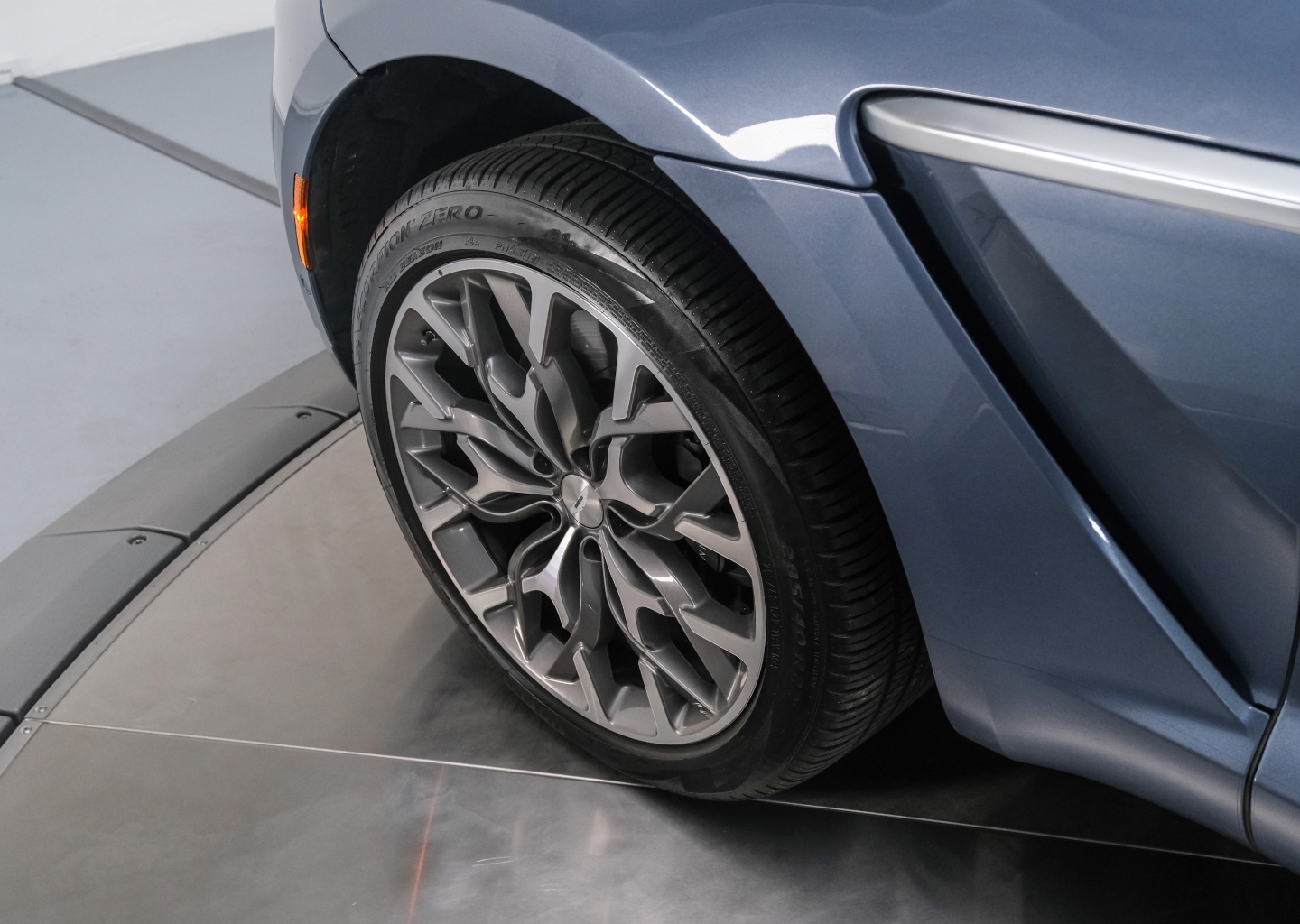 2022 Aston Martin DBX Base - Photo 9