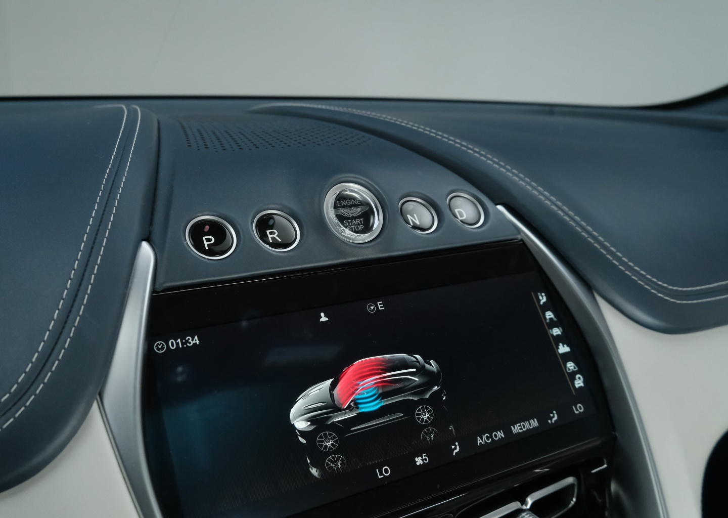 2022 Aston Martin DBX Base - Photo 21