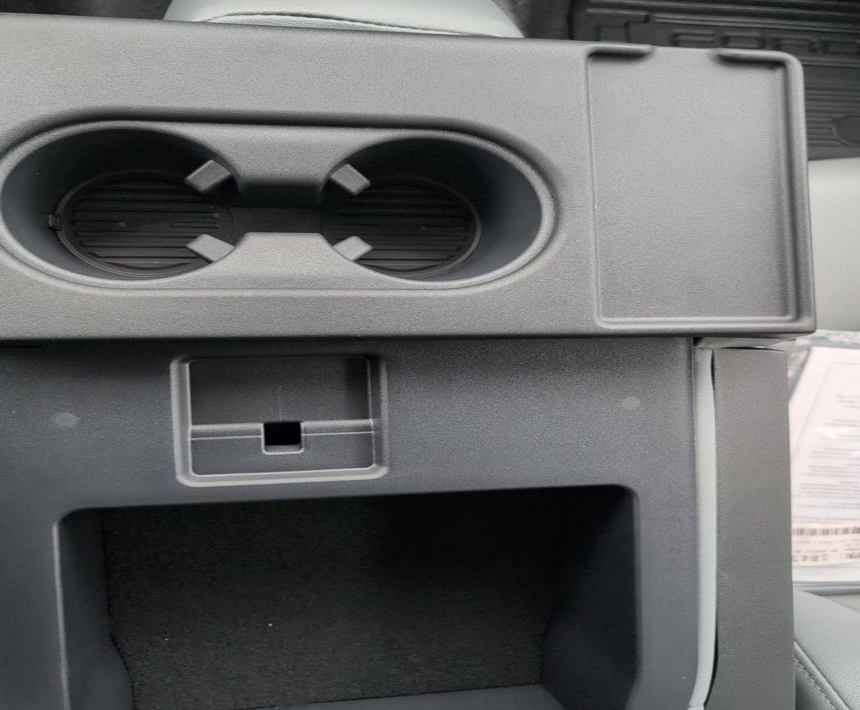 2025 Ford F-550 Super Duty Chassis Cab XL - Photo 12