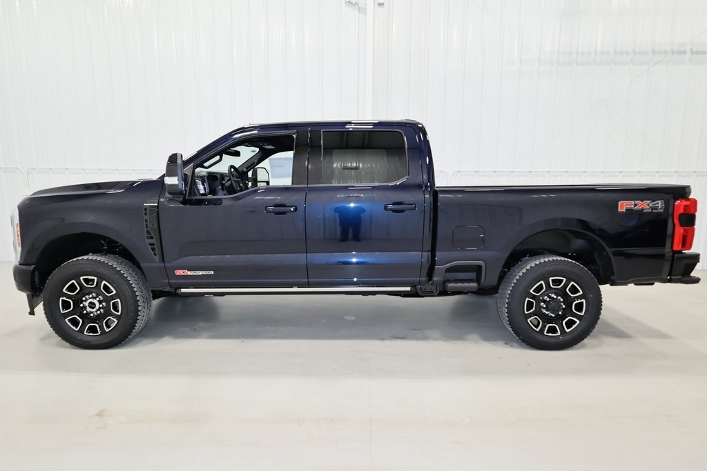 2025 Ford F-350 photo 2