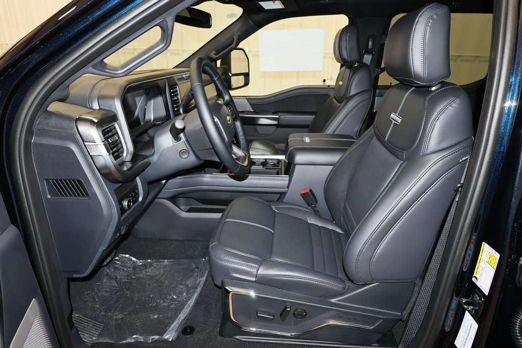 2025 Ford F-350 photo 9