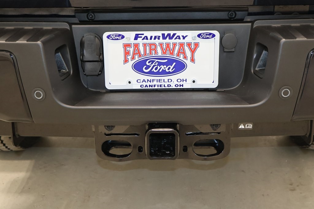 2025 Ford F-350 photo 31
