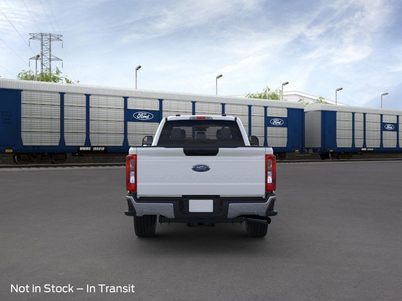 2025 Ford F-350 photo 34