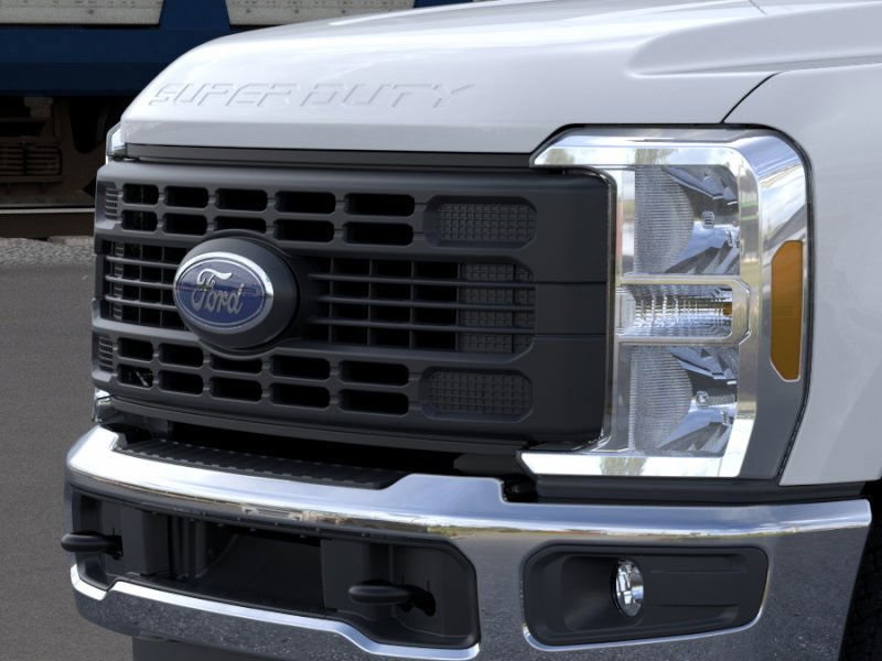 2025 Ford F-350 photo 44