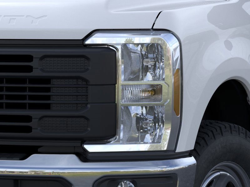 2025 Ford F-350 photo 45