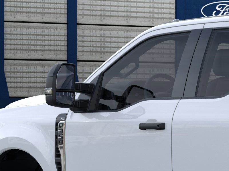 2025 Ford F-350 photo 46