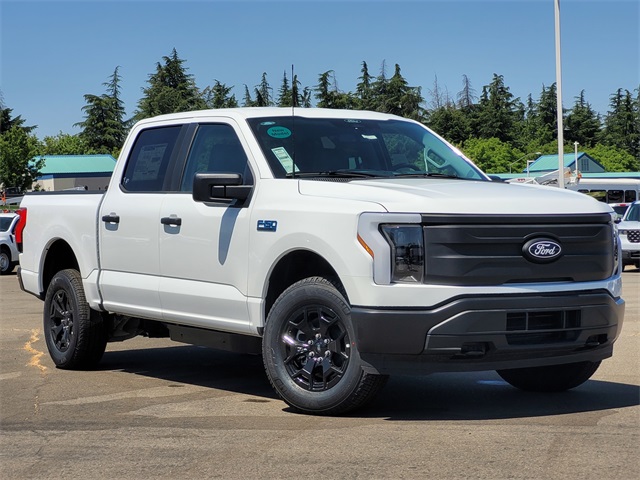 2025 Ford F-150 Lightning PRO