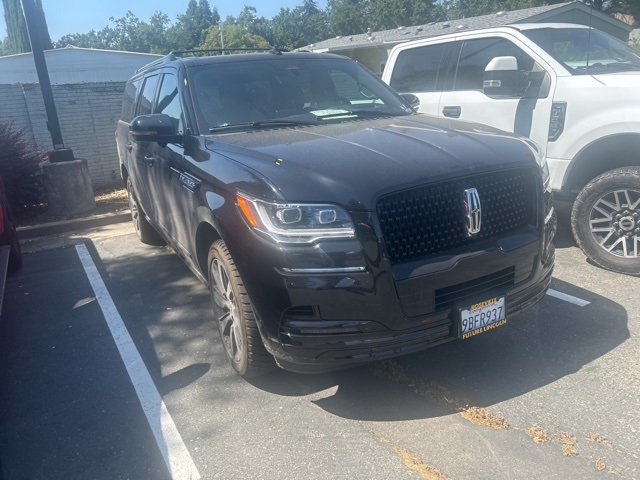 2022 Lincoln Navigator L Reserve