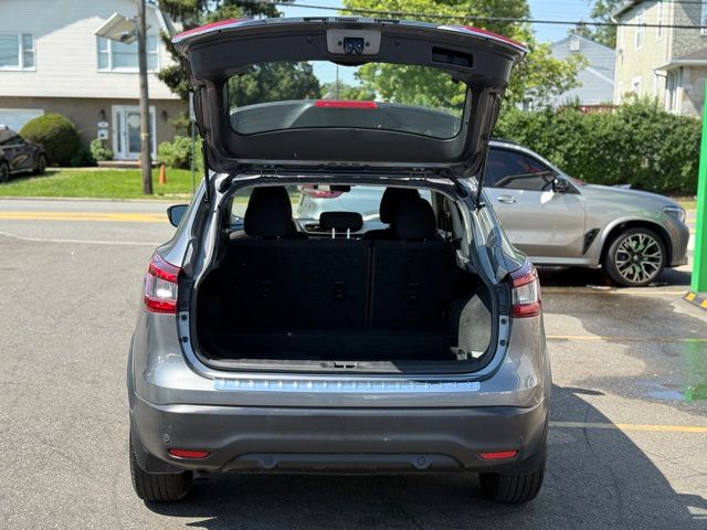 2020 Nissan Rogue Sport S photo 8