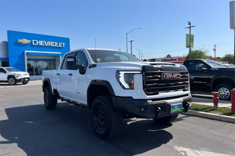 2025 GMC Sierra 2500HD AT4X