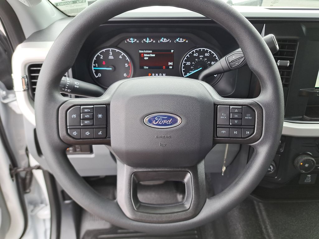 2025 Ford F-350 photo 20