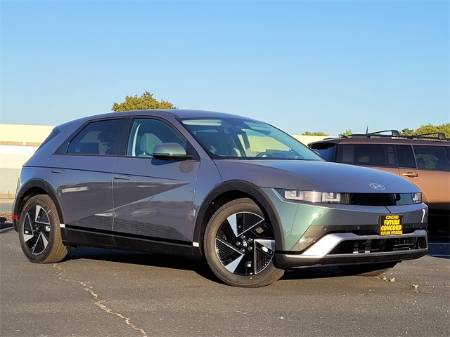 2025 Hyundai Ioniq 5 SE