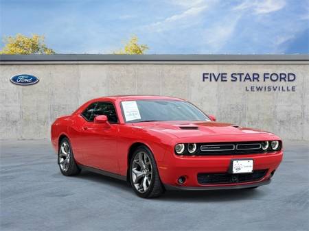 2015 Dodge Challenger SXT