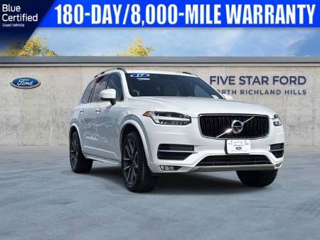 2017 Volvo XC90 T6 Momentum