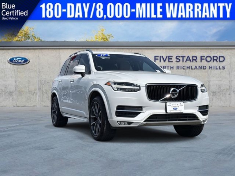 2017 Volvo XC90 T6 Momentum