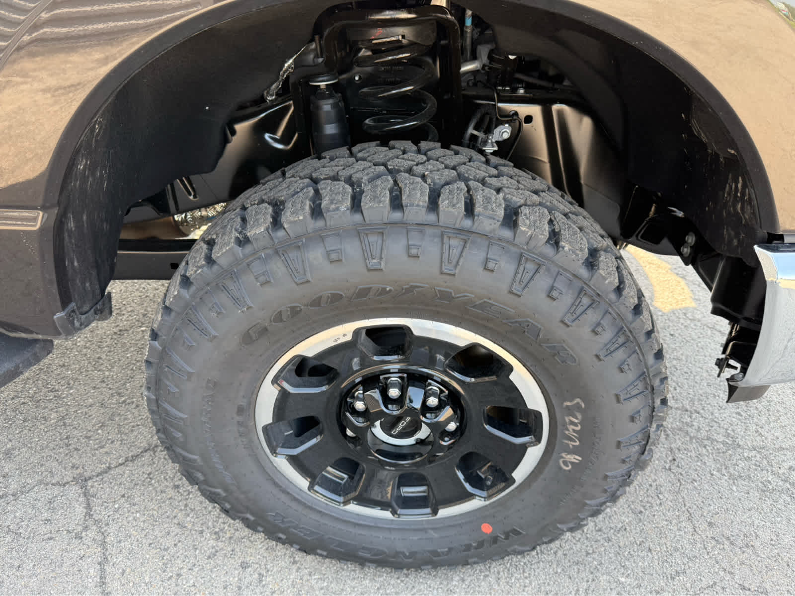 2025 Ford F-350 XLT photo 4