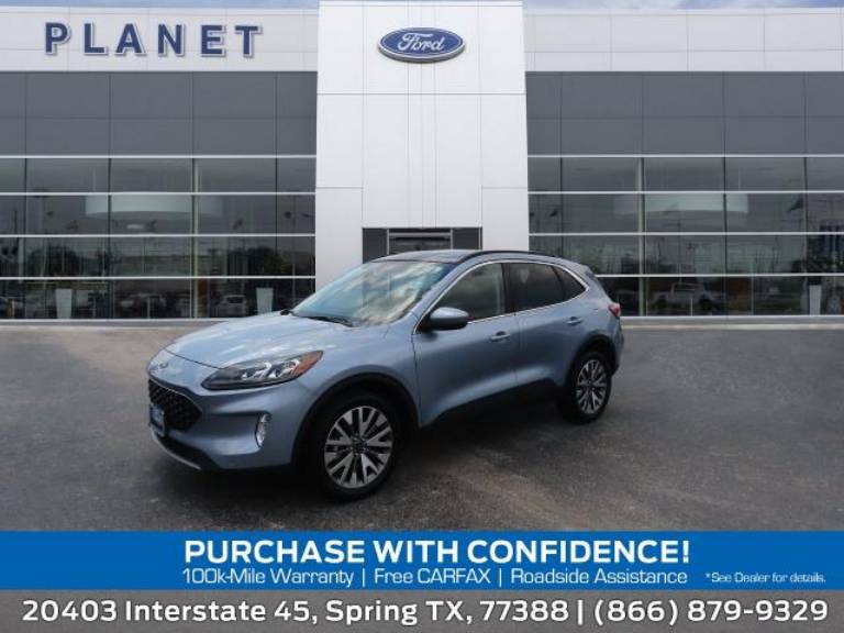 2022 Ford Escape Titanium AWD