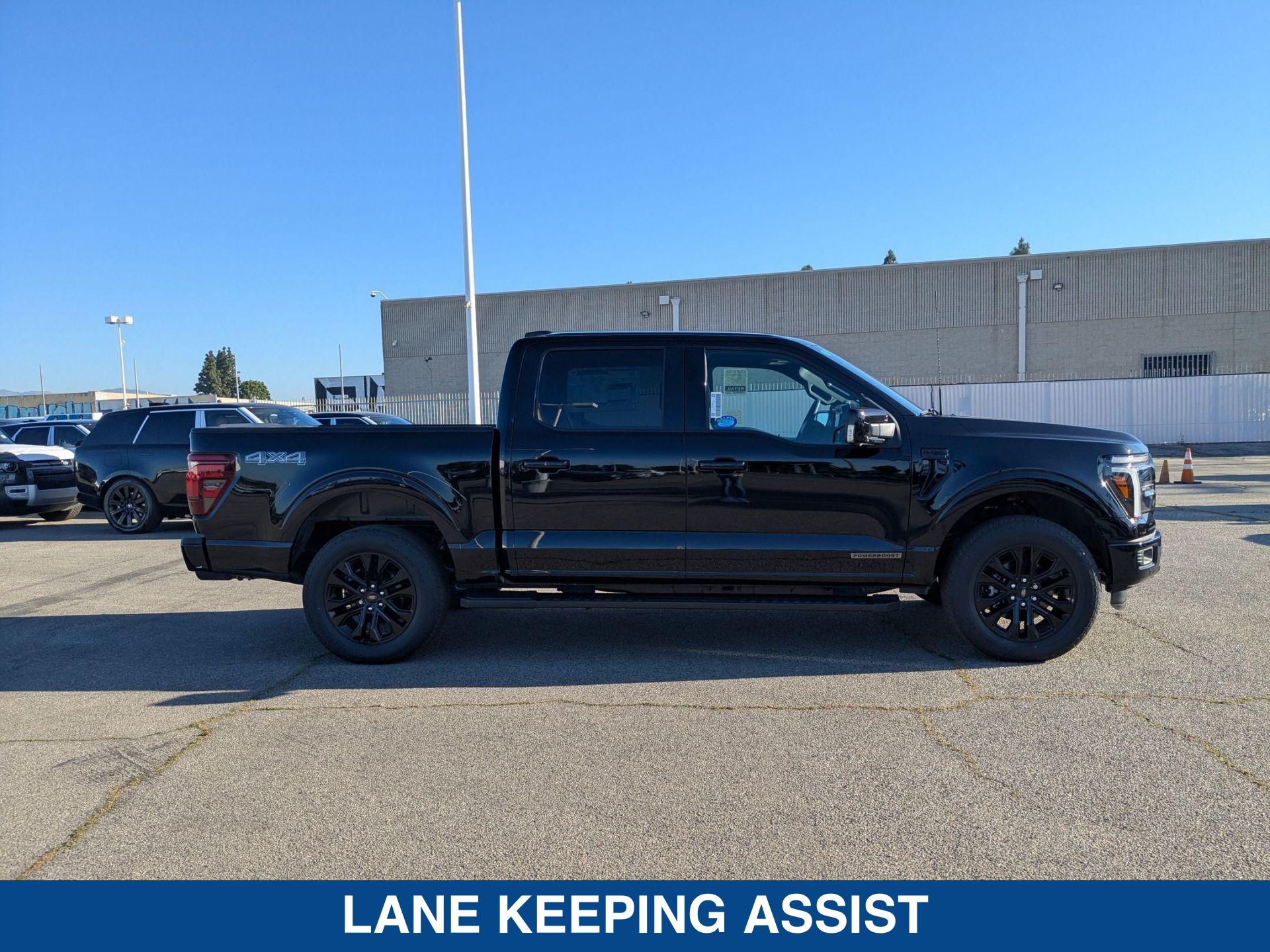2025 Ford F-150 Lariat photo 9