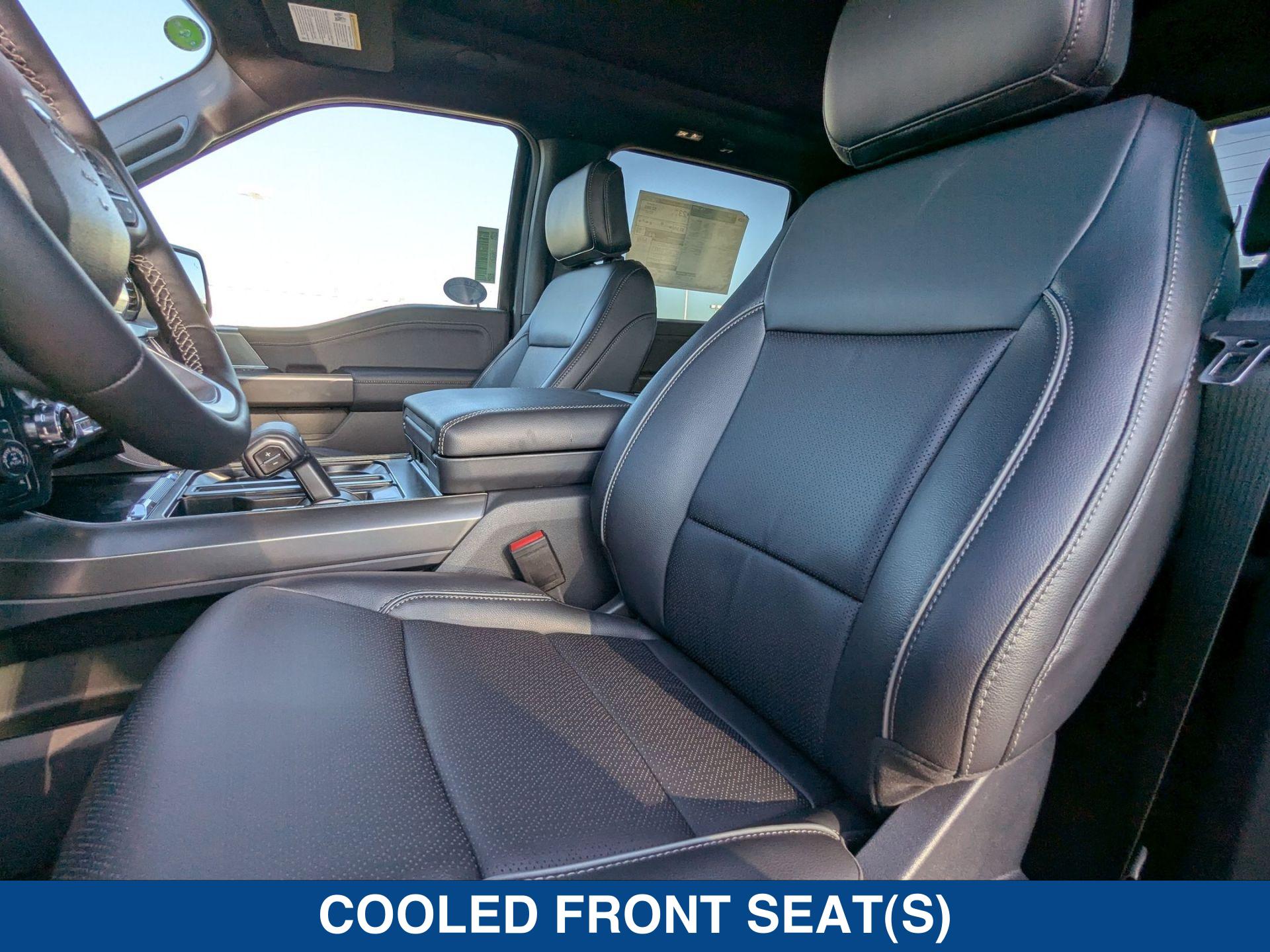 2025 Ford F-150 Lariat photo 16