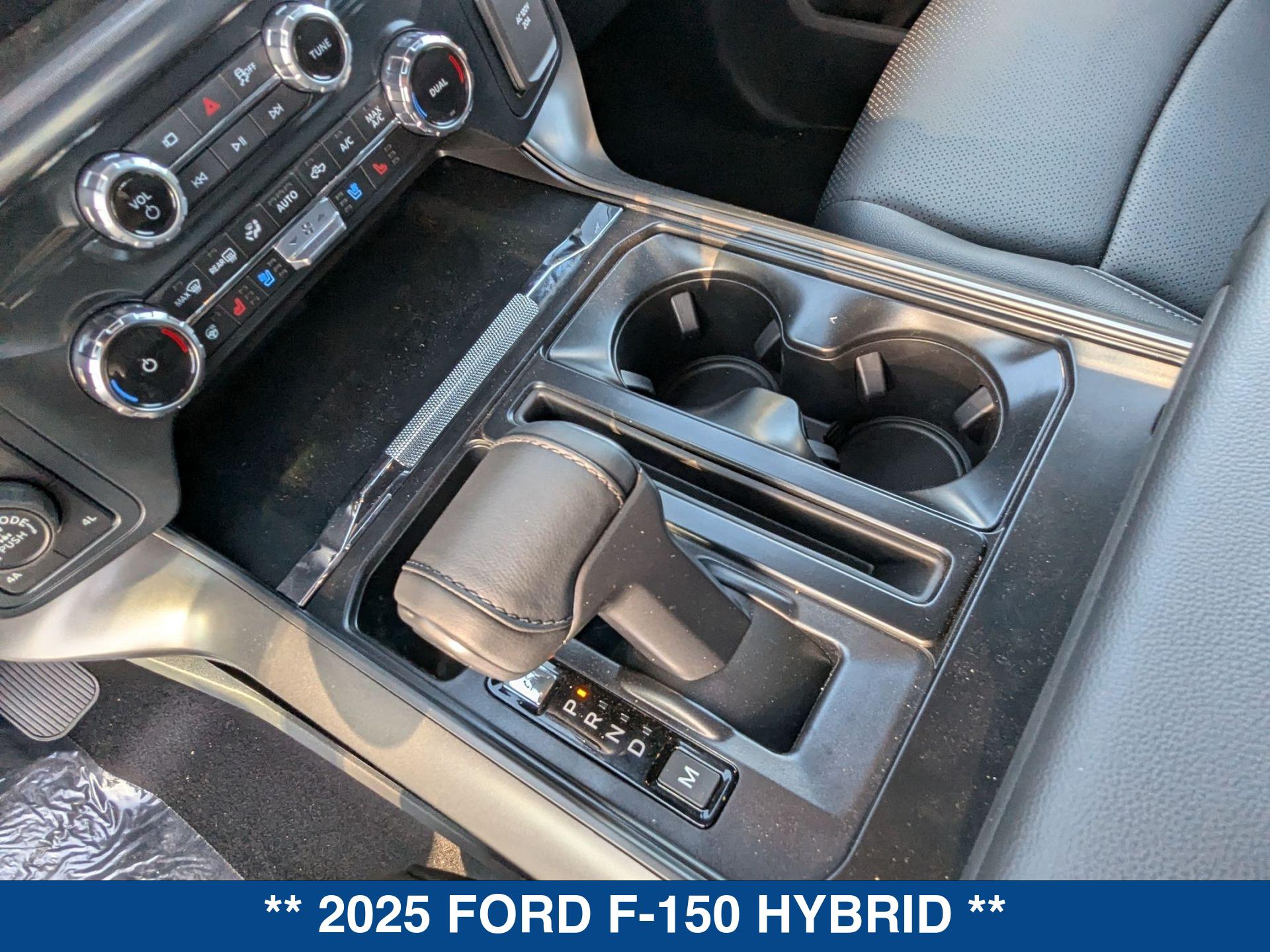 2025 Ford F-150 Lariat photo 20