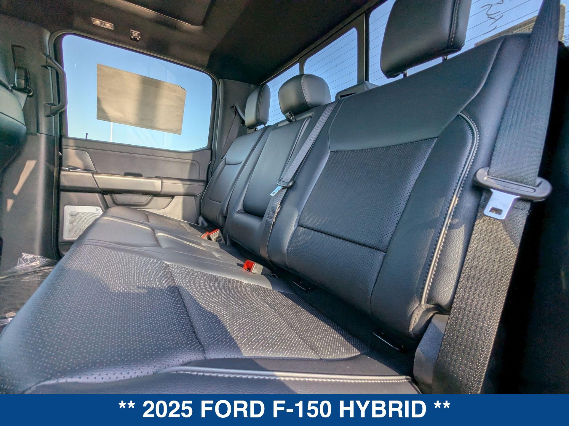 2025 Ford F-150 Lariat photo 23