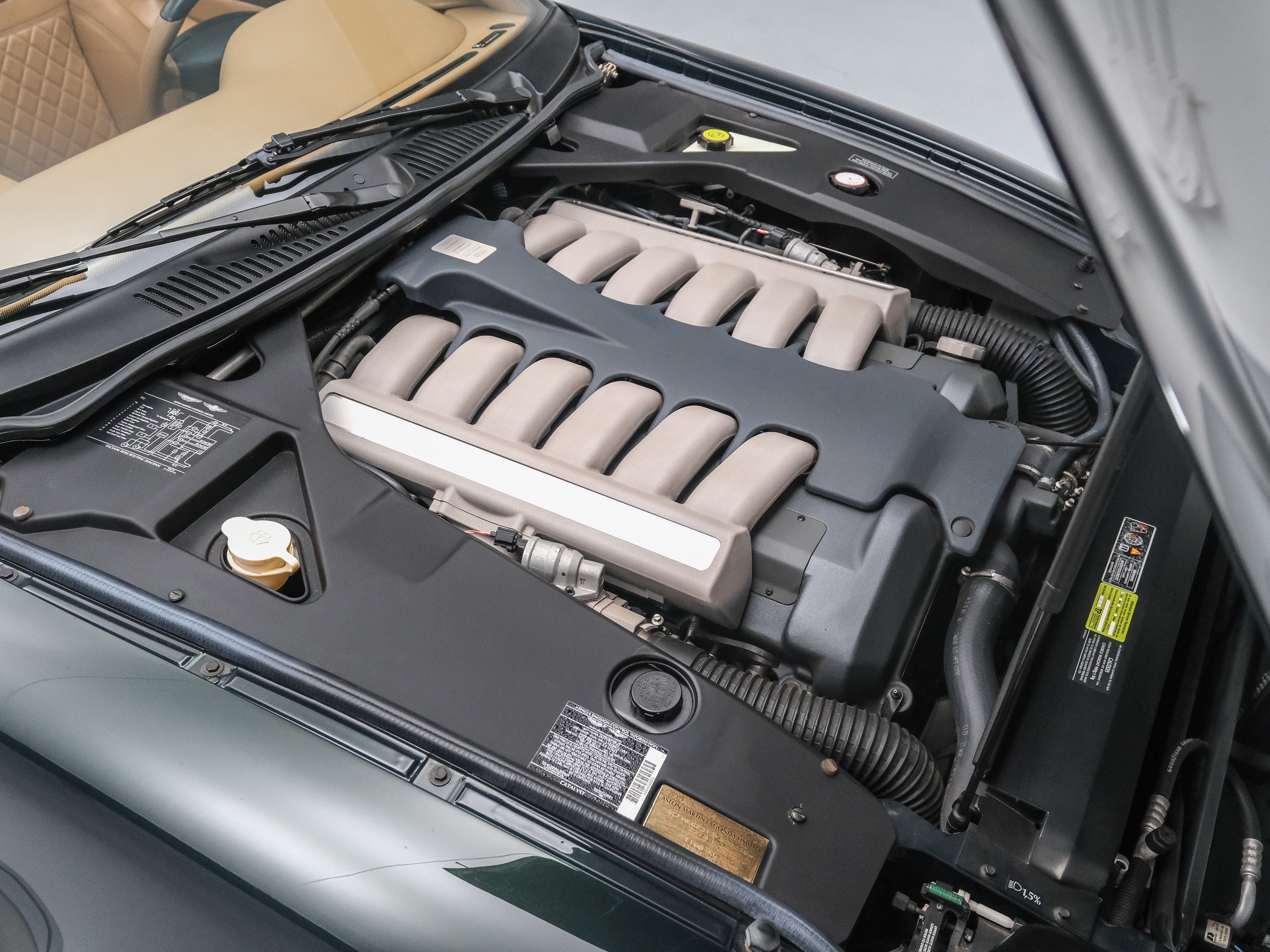2003 Aston Martin DB7 Vantage photo 30