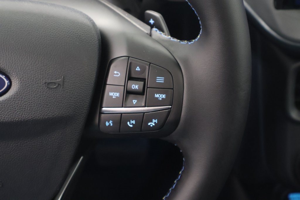 2025 Ford Maverick photo 12