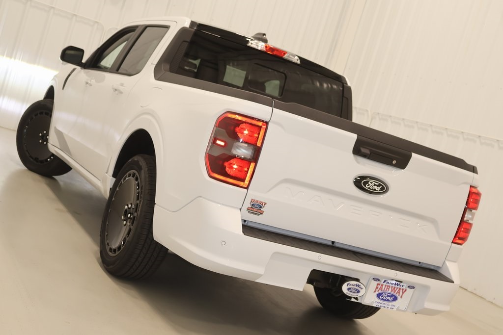 2025 Ford Maverick photo 22