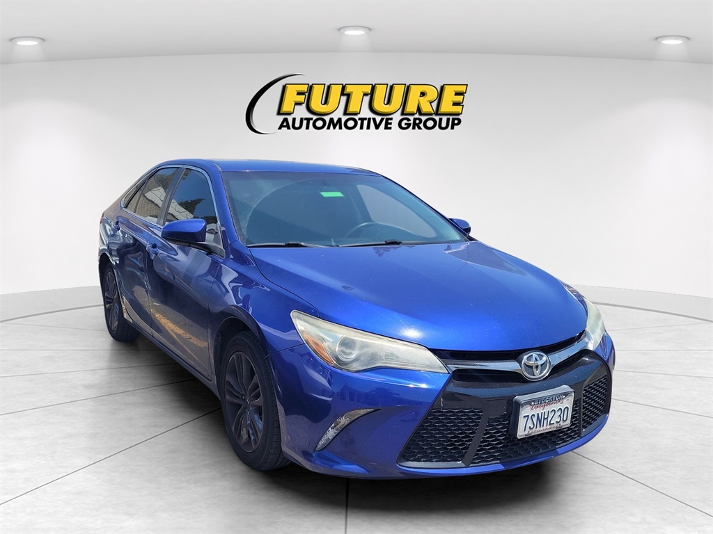 2016 Toyota Camry SE