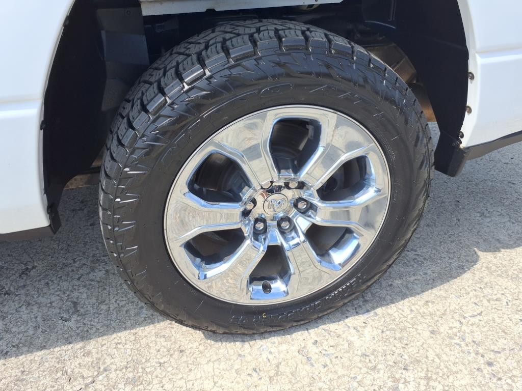 2021 Ram 1500 Big Horn photo 3