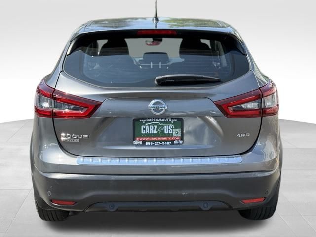 2020 Nissan Rogue Sport S photo 6